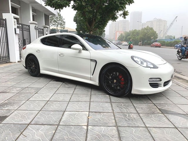 Thuê xe cưới Porsche để có ngày vui trọn vẹn